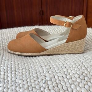 David Tate Suede Wedge Espadrille in Nelly Tan Size 8.5 WW
